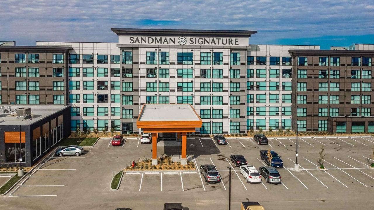 Sandman Signature Saskatoon South Hotel Exterior photo